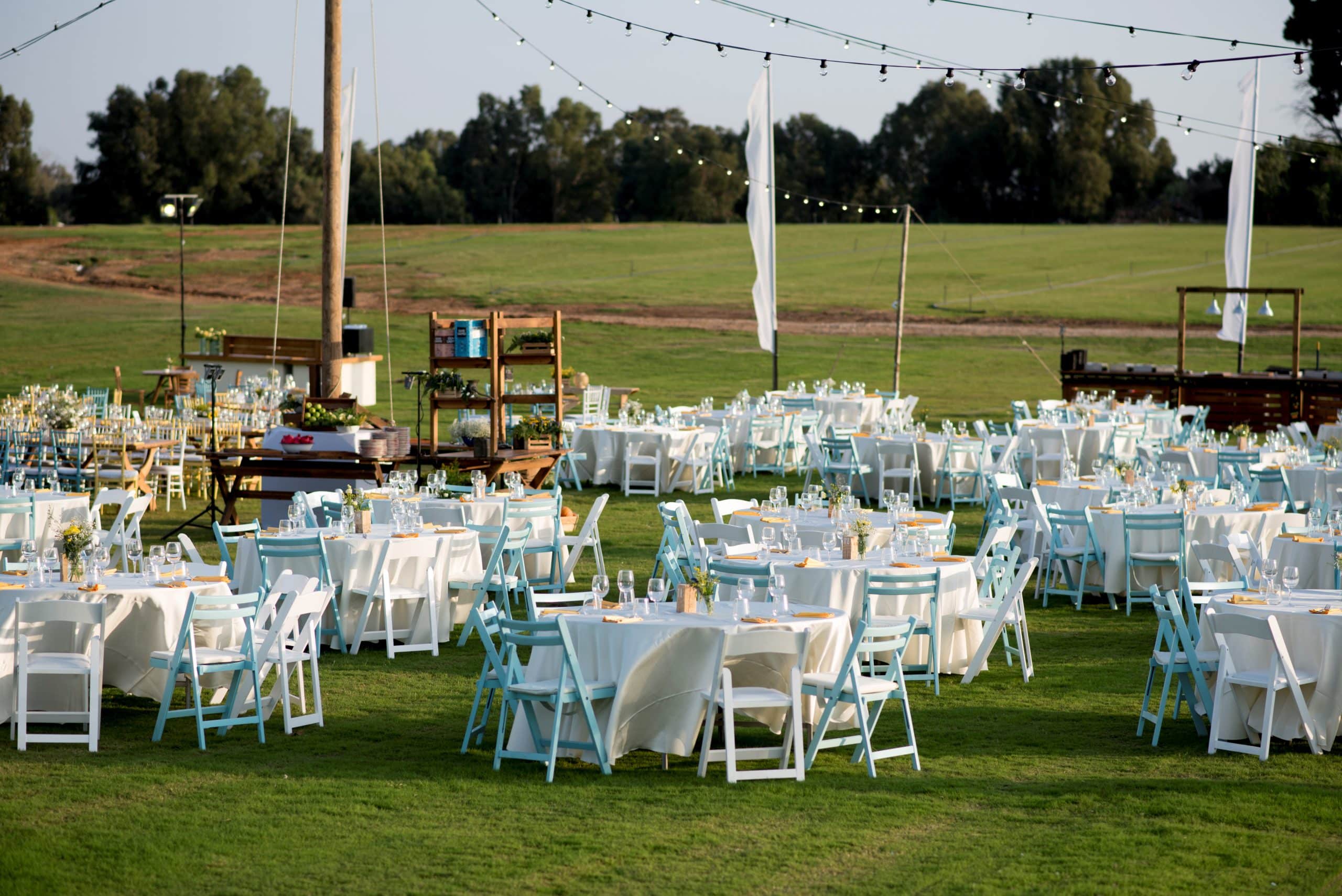 השכרת ריהוט לאירועים - גיא אייל