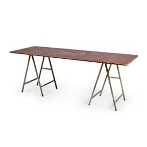 פלטות עץ עם רגליי חמור